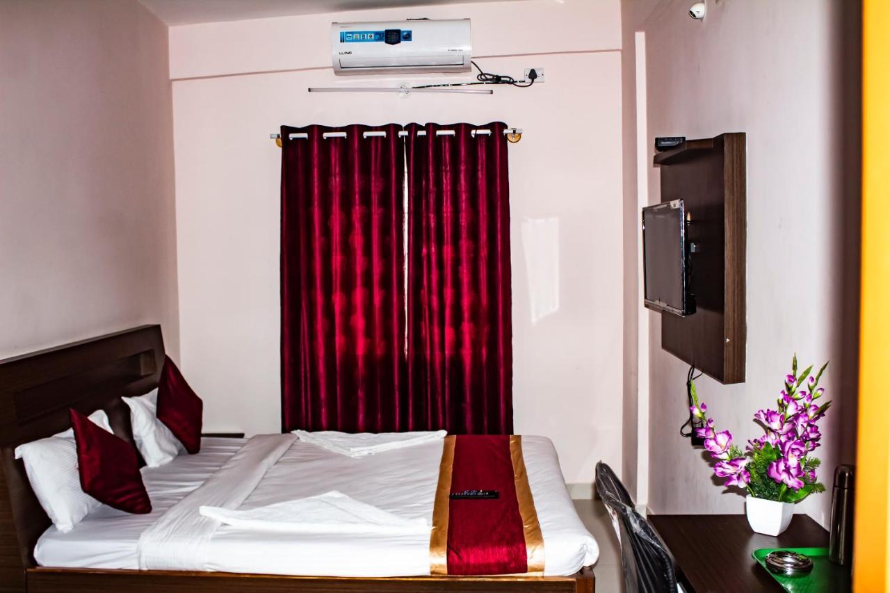 Hotel Royal Suites Bengalúr Exteriér fotografie